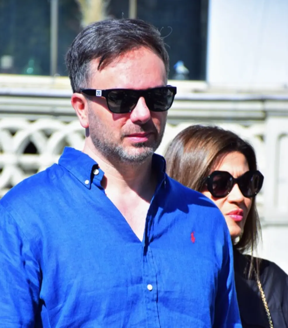 چاپ چاپ – آقای اسحاق پیشگاه